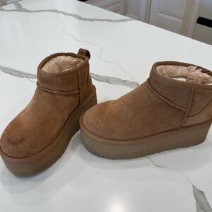 UGG Chestnut Classic Ultra Mini Platform Boots
